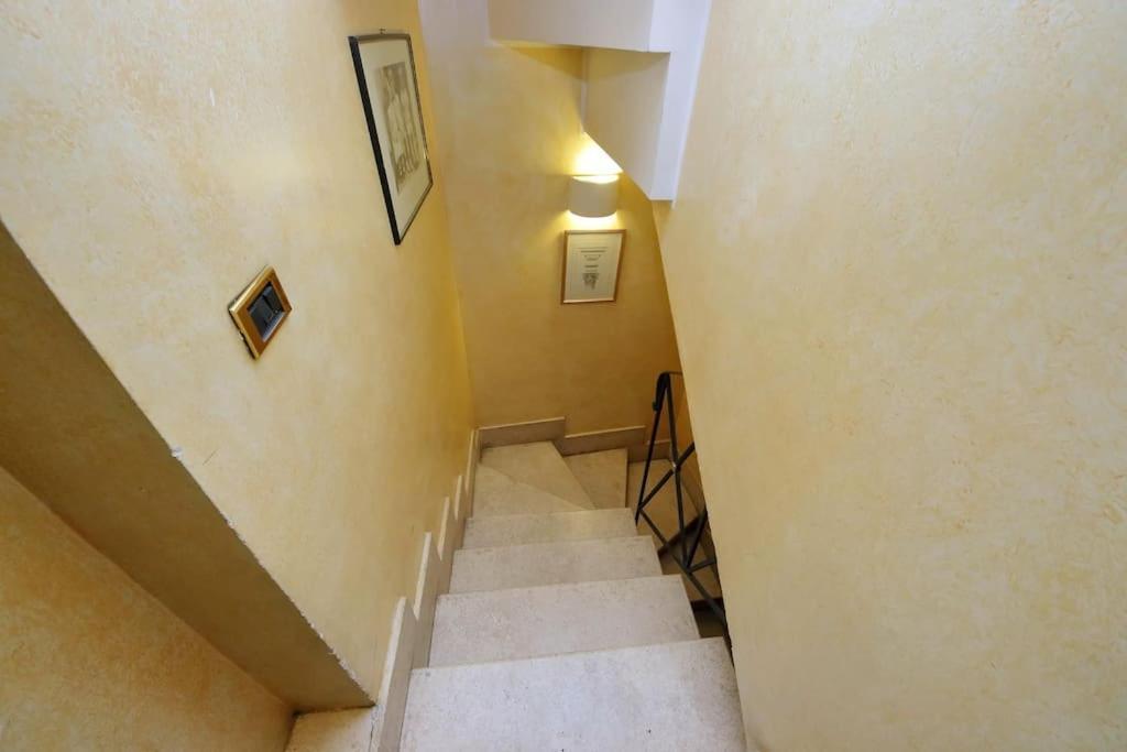 3V Luxury Apartment By Hili Roma Exterior foto